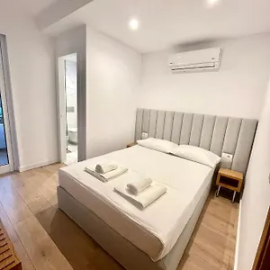 Aulona Hotel
