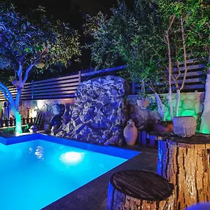 Ahmeti Bed and breakfast
